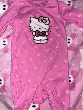 Hello Kitty Pink Baby Footie